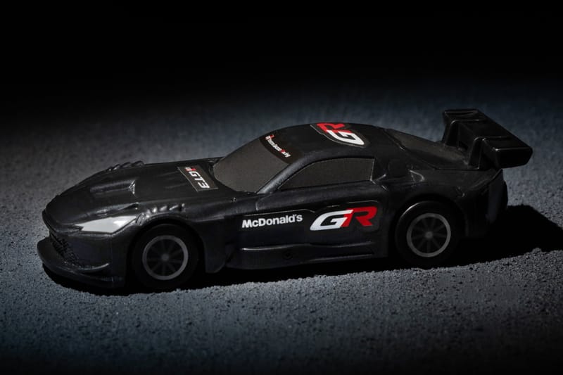 McDonald's Japan e Toyota Gazoo Racing lanciano il modellino GR GT3 nell’Happy Meal