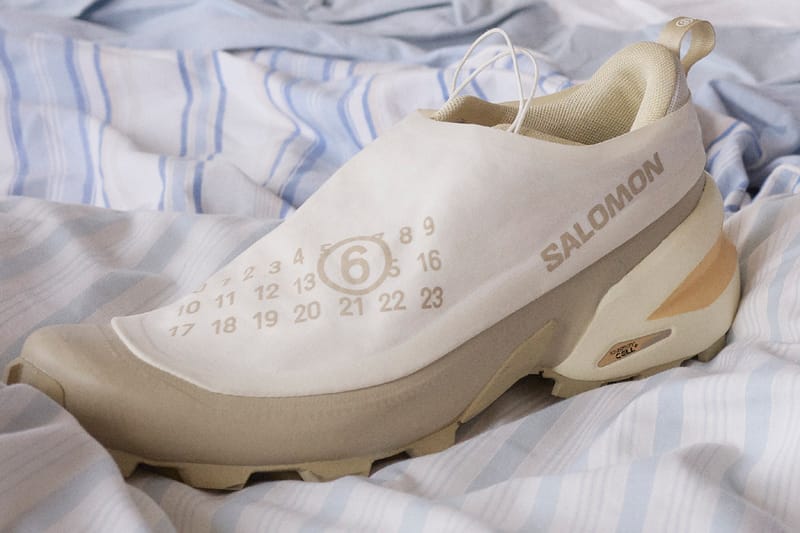 MM6 Maison Margiela x Salomon CROSS DUST: lo scarpone con ghetta ispirata al packaging