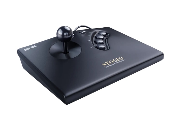 SNK fa rivivere la leggendaria Neo Geo AES+ per il 35º anniversario