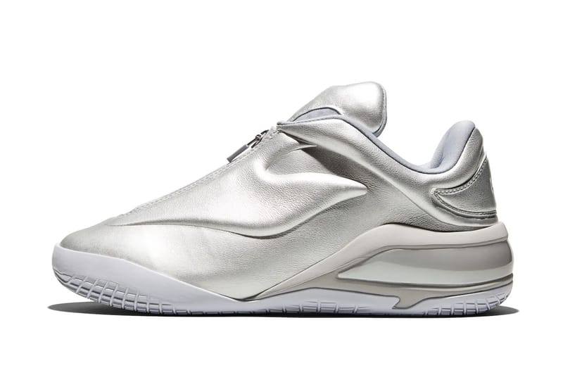 Le Converse SHAI 001 Premium di Shai Gilgeous-Alexander arrivano nella nuova colorazione "Steel" super sleek