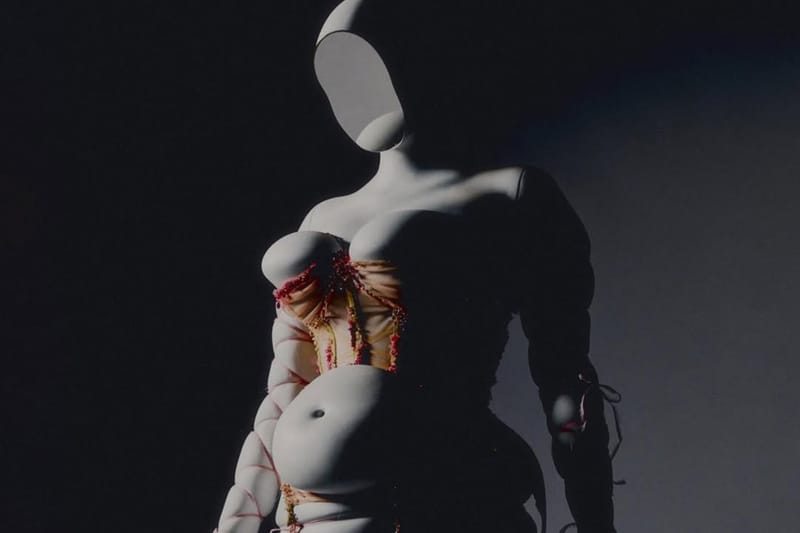 I manichini ‘Costume Art’ del Met mettono al centro i corpi reali