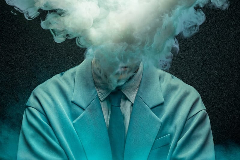 Netflix e TOHO svelano le prime immagini di “Human Vapor”