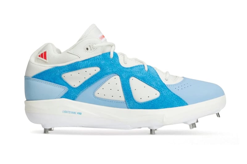 Dal palco al diamante: Bad Bunny e adidas presentano le nuove BadBo 1.0 Cleat