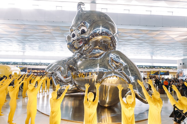 Voli fantasma, donut volanti e un gigante cromato alto 15 metri: dentro il takeover di Butter Baby all’aeroporto di Jakarta