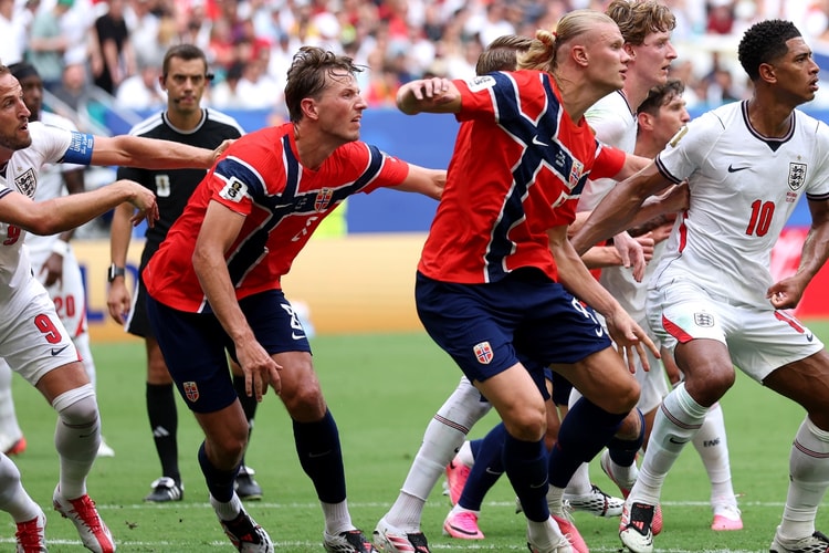 Jude Bellingham firma una doppietta: Inghilterra batte la Norvegia e vola in semifinale ai Mondiali FIFA