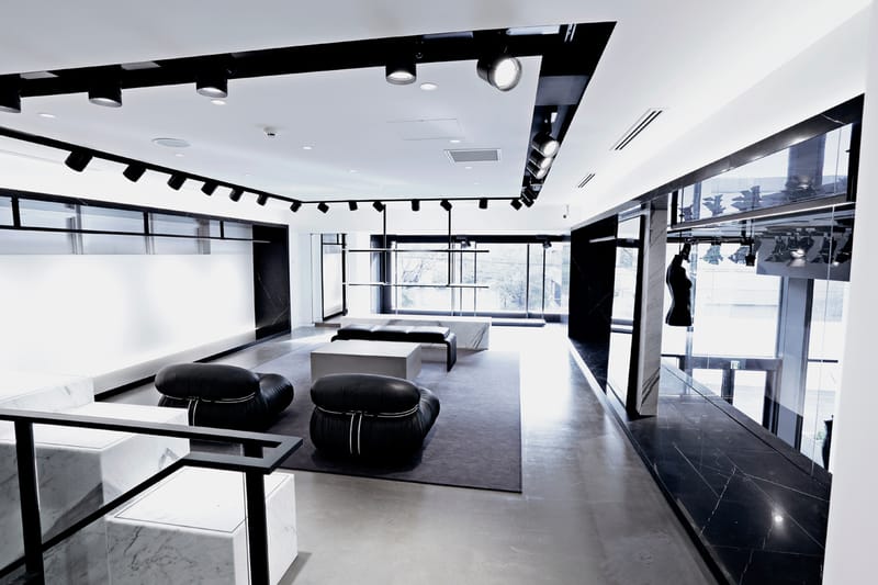 Alexander Wang 青山の旗艦店内を公開