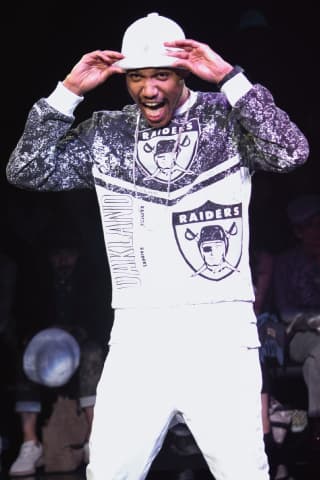 KANGOL がブランド初となるランウェイショーを開催