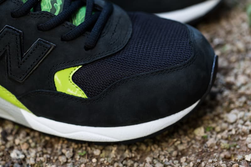 mita sneakers x SBTG x New Balance 3社のアイデンティティが落とし込まれた “MRT580SM”