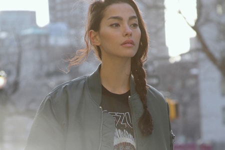 ストリートシーンで話題のモデル Adrianne Ho の最新ルック
