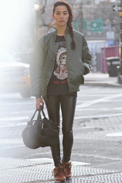 ストリートシーンで話題のモデル Adrianne Ho の最新ルック