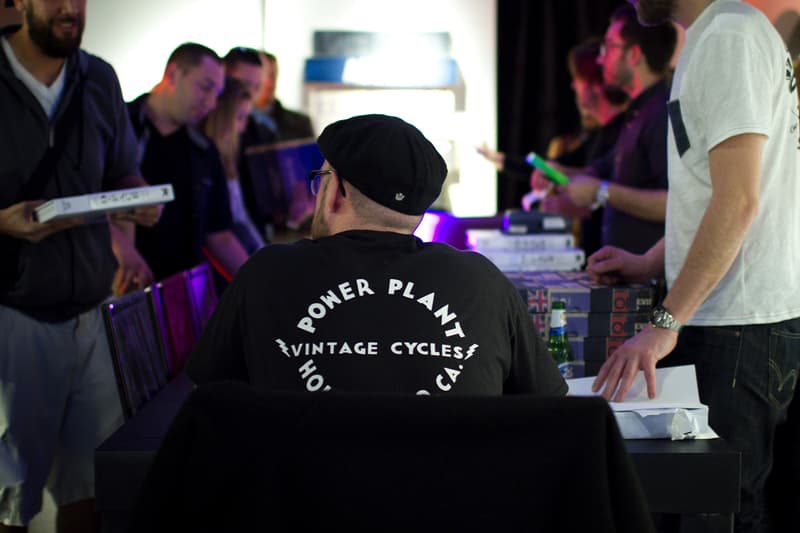 D*Face アートブック『One Man & His Dog』刊行記念エキシビジョン