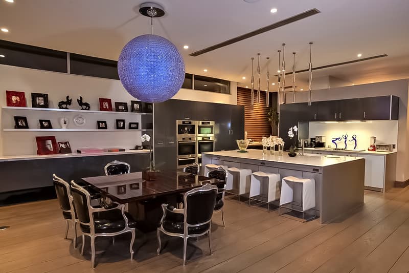 スウェーデン出身のDJ「Avicii」が所有するハリウッドの豪邸を公開