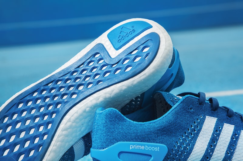 adidas の最新技術を結集した “Primeknit Pureboost”