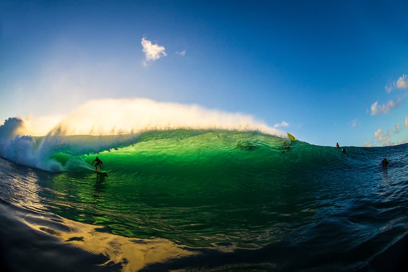 THROUGH THE LENS: サーフフォトグラファー 「Zak Noyle」
