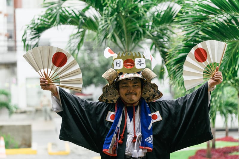 世界中がブラジルにくぎづけ: 2014 FIFA ワールドカップ