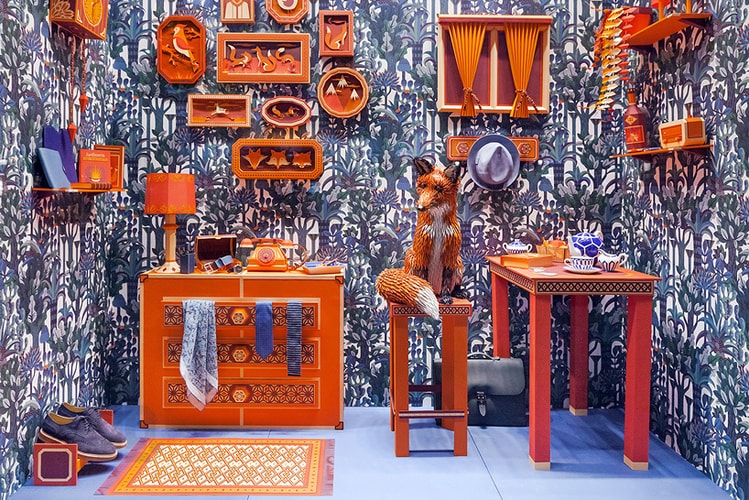 デザインスタジオ「Zim & Zou」が飾る Hermes のウィンドウ “キツネの隠れ家”