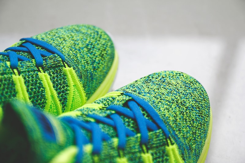 Nike が誇る人気モデル『Flyknit Lunar2』