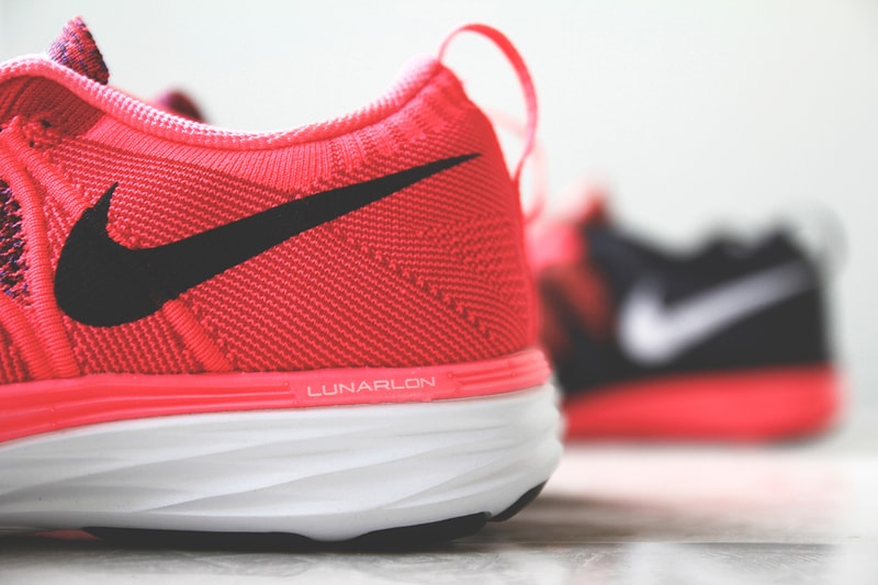 Nike が誇る人気モデル『Flyknit Lunar2』