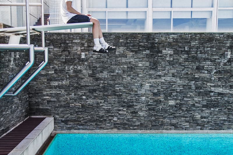 今夏シーンを席巻したサンダルを振り返る “The Summer of Slides” 