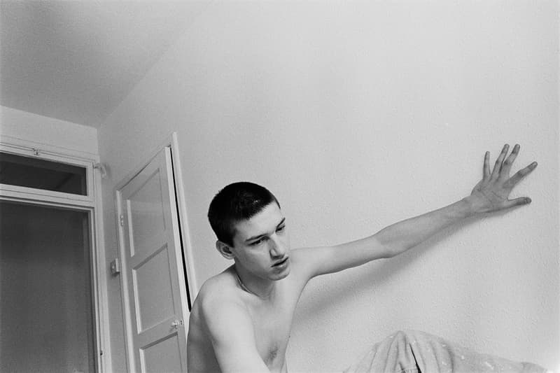 Corinne Day「MAY THE CIRCLE REMAIN UNBROKEN」が発売