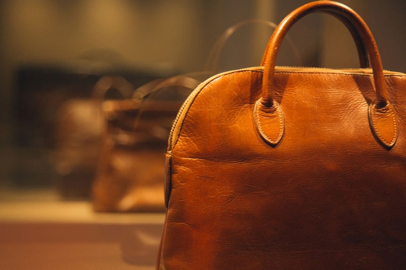Hermès による展覧会 “Leather Forever” in 香港