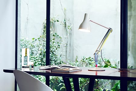 Anglepoise®+Paul Smithのスペシャルなテーブルランプ