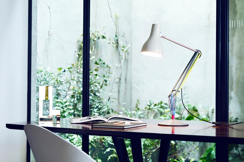 Anglepoise®+Paul Smithのスペシャルなテーブルランプ
