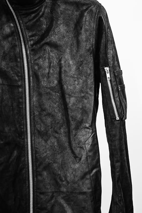 ロンドンのSelfridgesで開催中の“The world of Rick Owens”