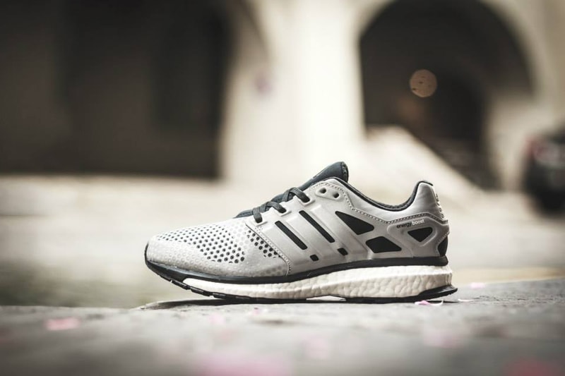 adidas Consortium Running Glow Zone 数量限定で発売