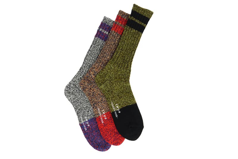 Maiden Noir × CHUP 別注のカラーソックス