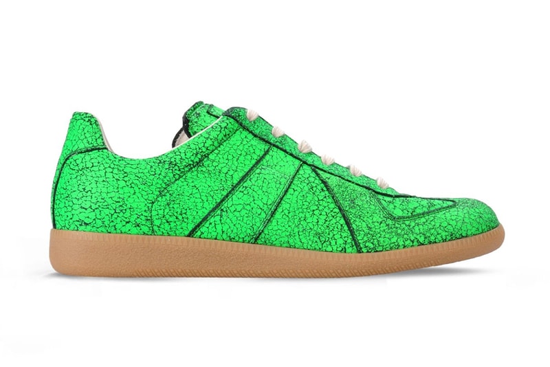 Maison Martin Margiela ネオンカラーの“REPLICA”スニーカー