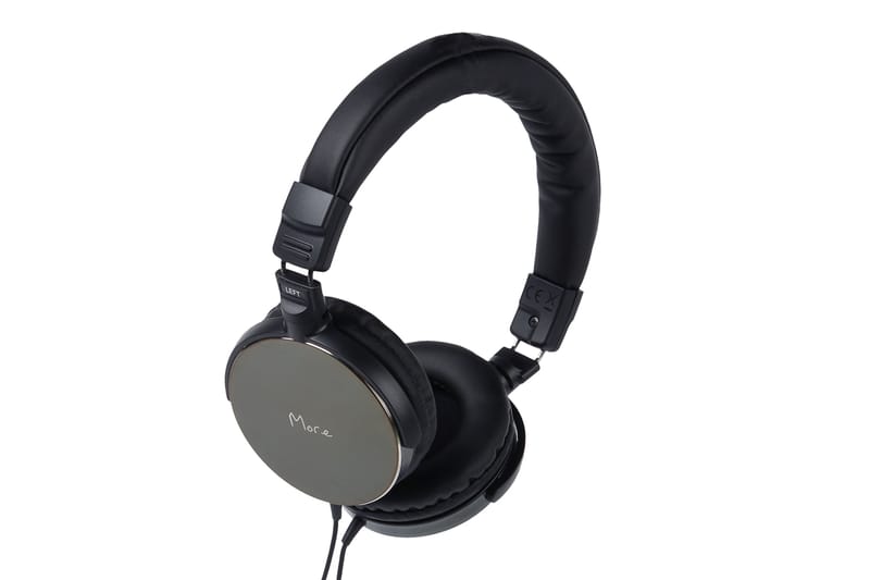 Paul Smith × audio-technicaの世界500個限定ヘッドフォン