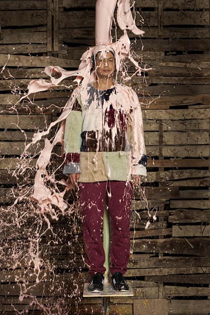 Ai WeiWei×Dover Street Marketのストーリー“Children of the Comme”がV MAGAZINEに収録