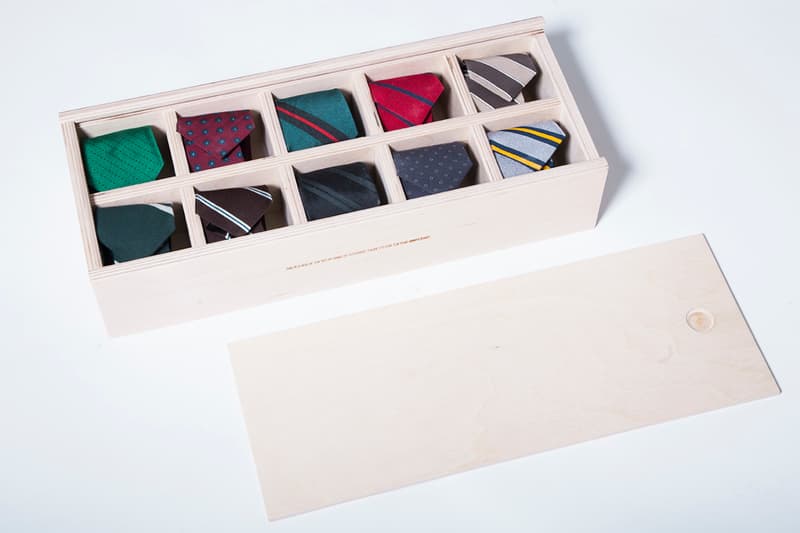 BAND OF OUTSIDERS クリスマスコレクション & 10周年記念アイテムを発売