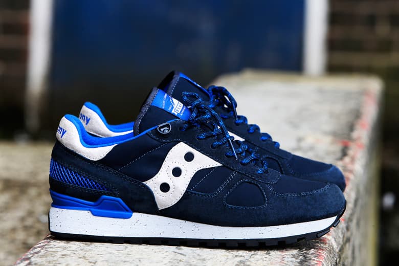 Penfield x Saucony "60/40クロス" を使用したコラボシューズ