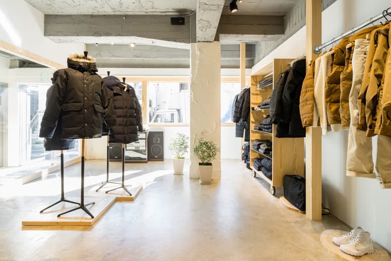 “都会で楽しむ山”をテーマにした nanamica MOUNTAIN 