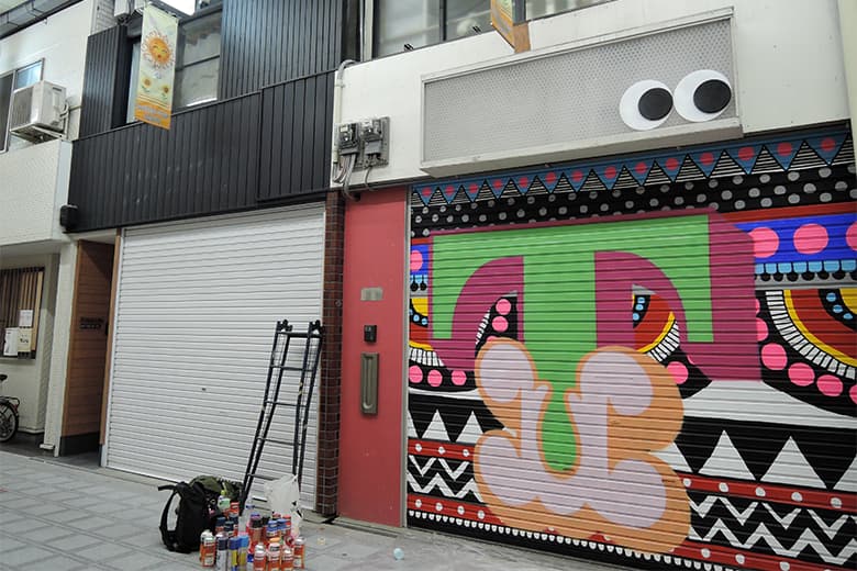 Interviews: “ストリートアーティスト”としての Ben Eine のこれまでと新たな挑戦