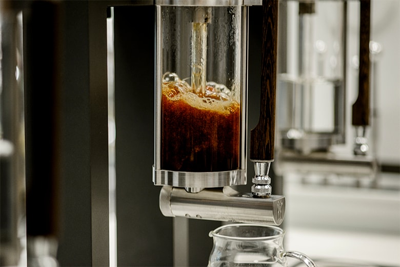 パリ発のコーヒーショップ coutume が、大阪にオープン