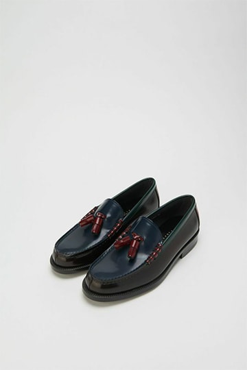 HARUTA × Hender Scheme コラボ第3弾のタッセルローファー