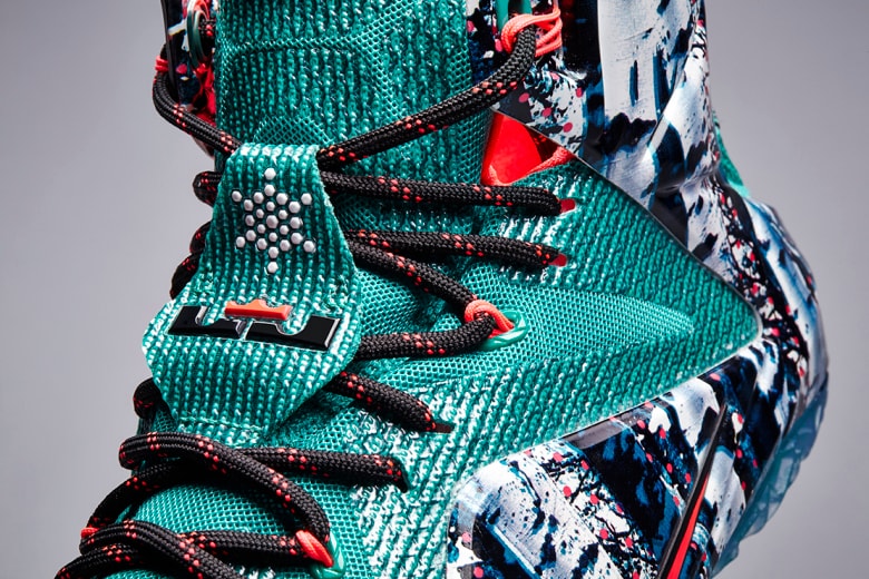 コートを彩る Nike Basketball Holiday 2014 コレクション 