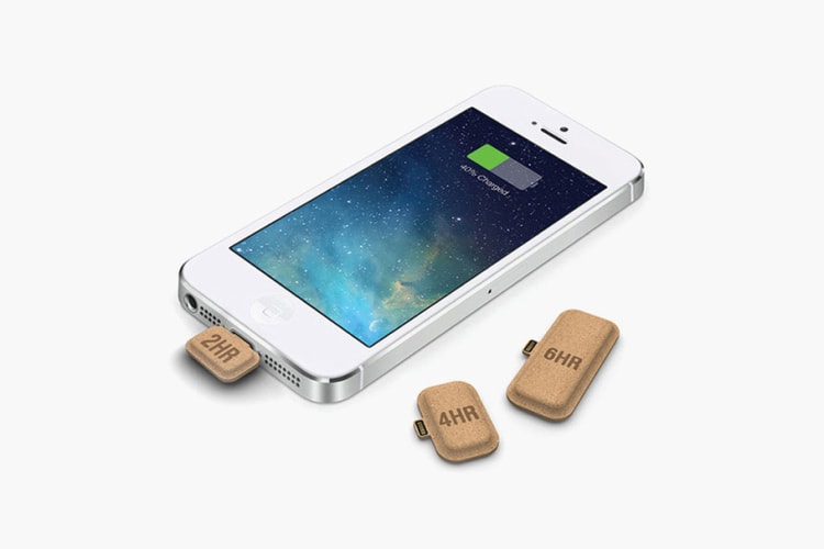 リサイクル&リチャージャブル : ダンボール紙製スマホ用バッテリー「Mini Power」