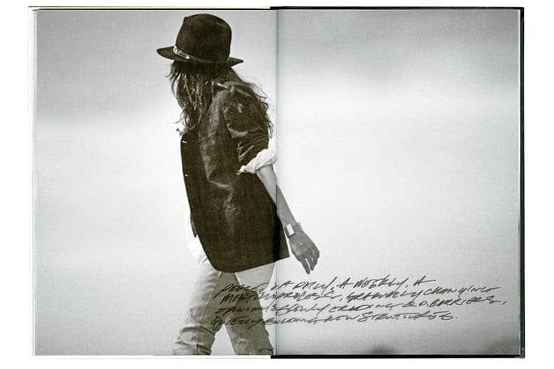 TAKAHIROMIYASHITATheSoloist. 写真集が発売