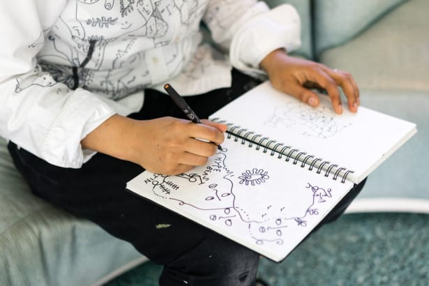Pen & Paper: 世界的に活躍するビジュアル・アーティスト Shantell Martin