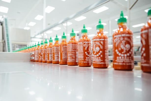 Process: Sriracha の有名な"ルースター" ソース