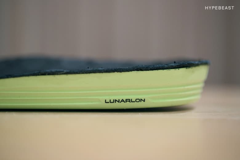 NikeLab Dunk Lux High にクローズアップ