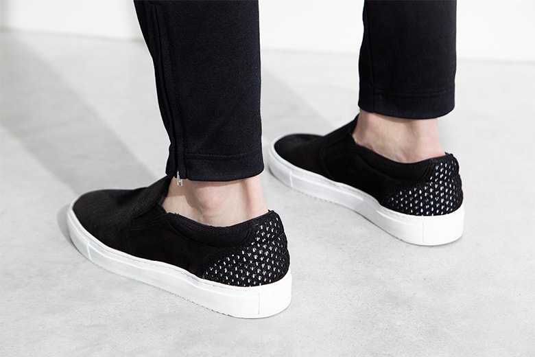 Filling Pieces x monkey time 限定スリッポンをリリース