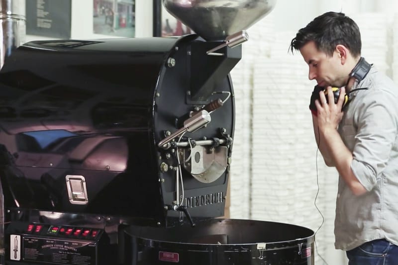 HYPEBEAST Eats: Sam James Coffee Bar の特別なカプチーノ