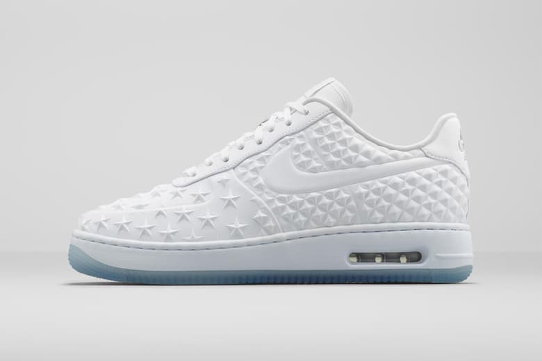 星形スタッズが施された Nike Sportswear 2015 "Constellation" コレクション