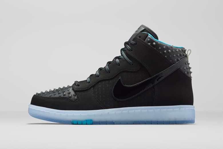 星形スタッズが施された Nike Sportswear 2015 "Constellation" コレクション