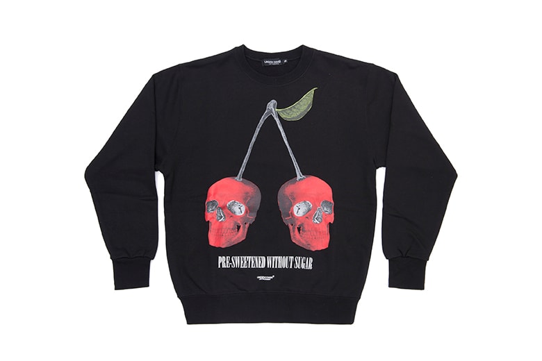 UNDERCOVER チェリーをモチーフにしたTシャツとスウェットシャツを先行販売